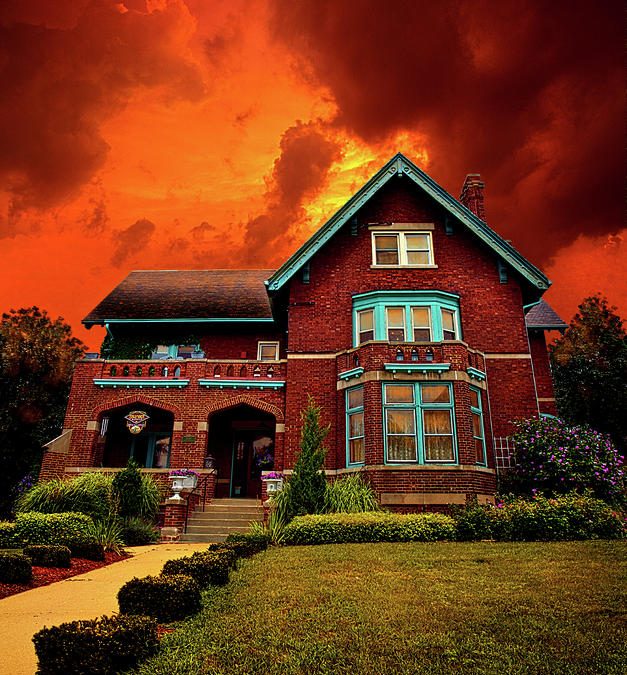 Haunted Wisconsin: 11 Things To Do This Halloween