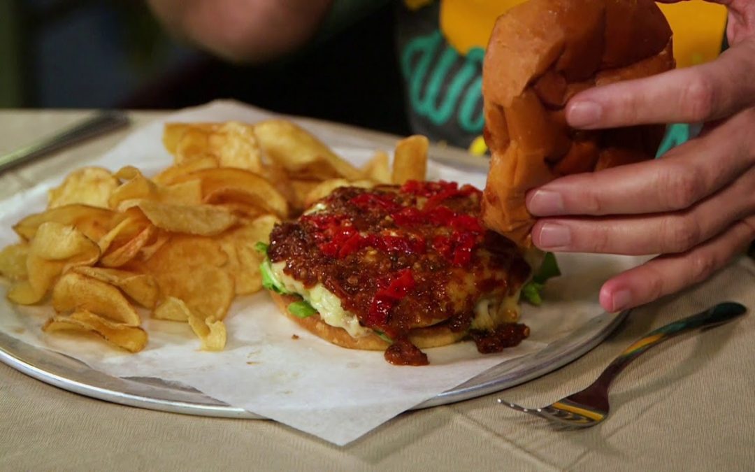 8 Unique Wisconsin Cheeseburgers (Episode Teaser)