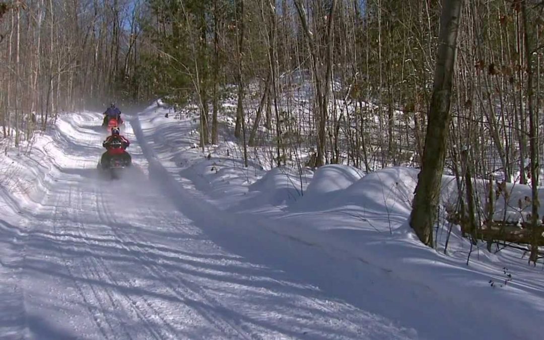 Join the Club — Snowmobiling in Wisconsin | Discover Wisconsin