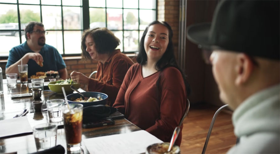 oak creek dining