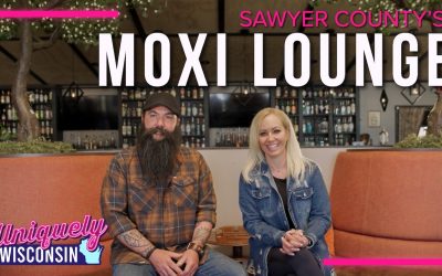 A Cocktail Bar in the Middle of Nowhere | Moxi Lounge | Uniquely Wisconsin